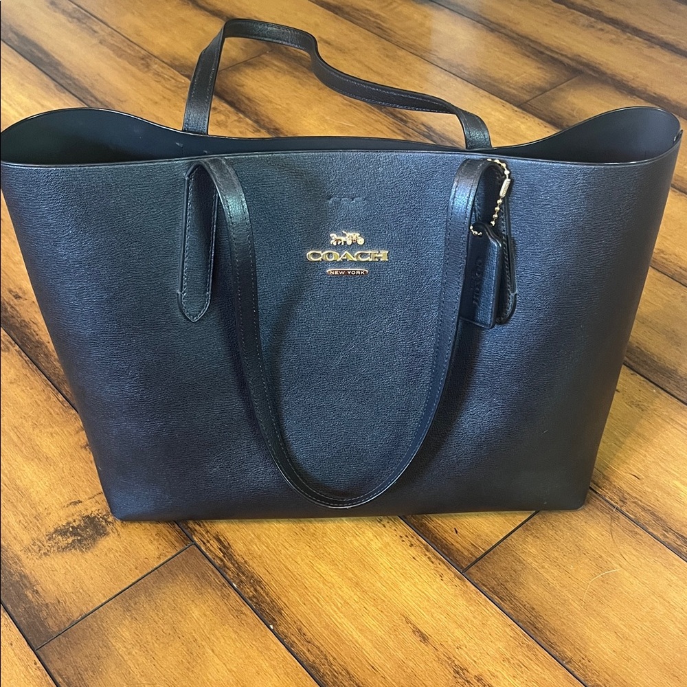 Coach Tote